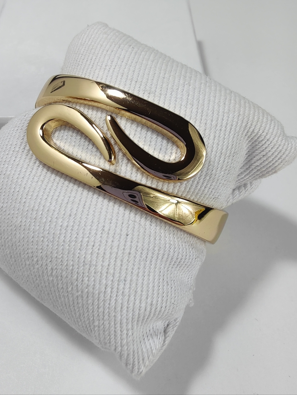 Modern Sculptural Gold Tone Cuff Bracelet Abstract Statement Bangle Designer - Picture 2 of 6